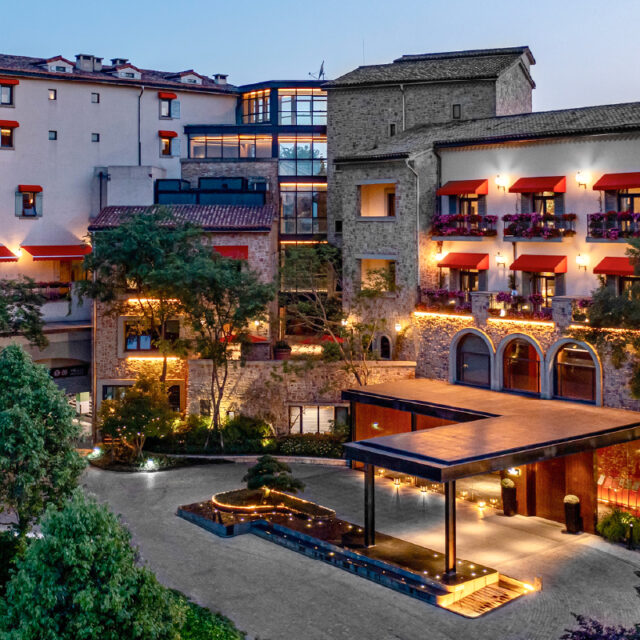 Chengdu Luxehills Maison Albar Hotel, China (1)