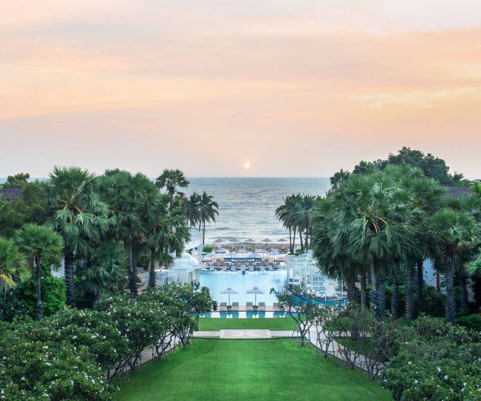 Intercontinental Hua Hin Resort Beach Hotels & Resorts (1)