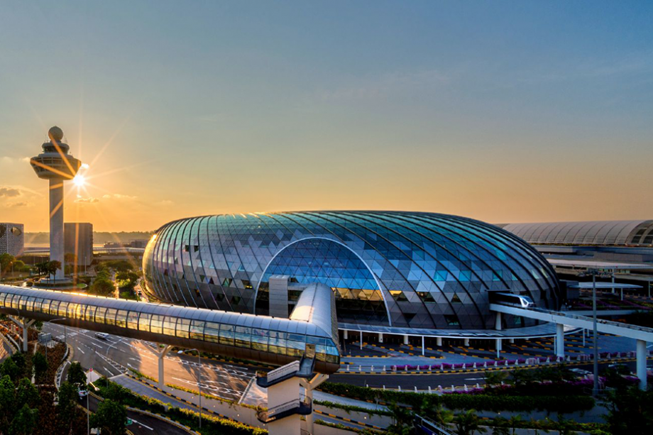 SINGAPORE CHANGI AIRPORT