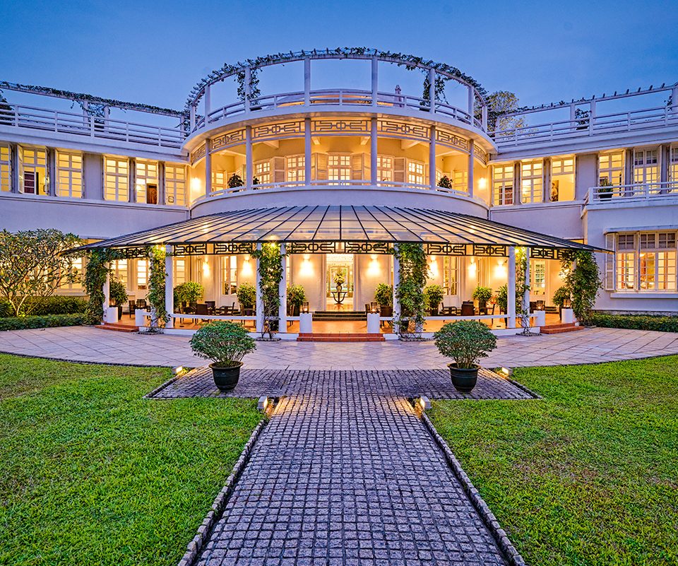 Azerai La Residence Hue (1)