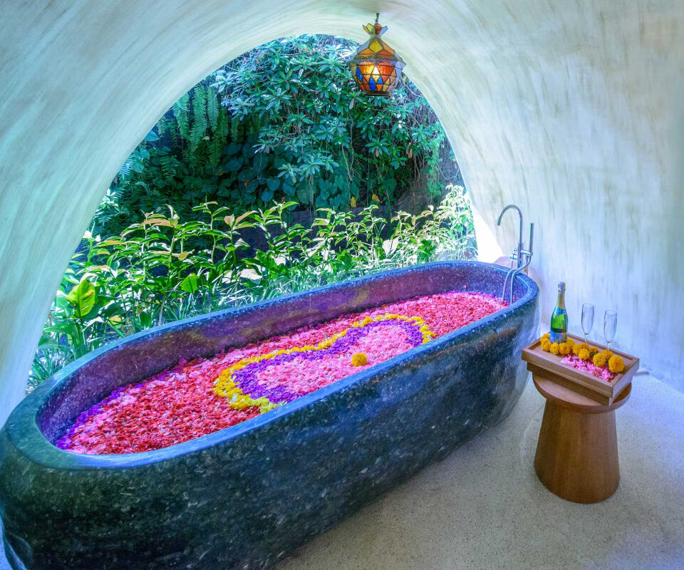 Ulaman Eco Luxury Resort, Bali (5)