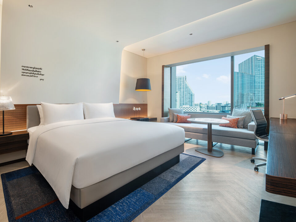 Le-Méridien-Bangkok-1