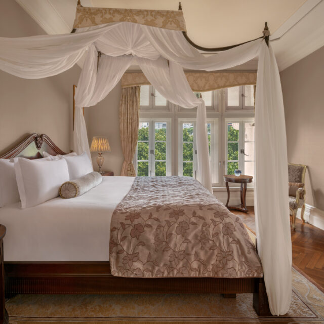 Waldorf Astoria Shanghai on the Bund (8)