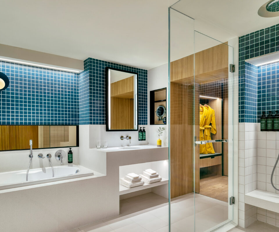 Voco Bangkok Surawong by IHG, Thailand (7)