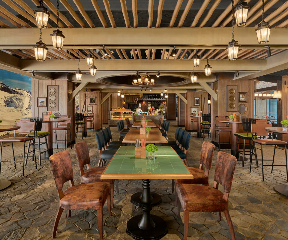 Crowne Plaza Shanghai Snow World by IHG (5)