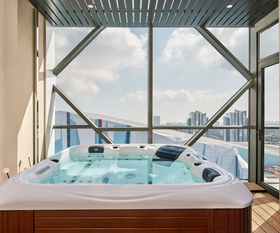Crowne Plaza Shanghai Snow World by IHG (8)