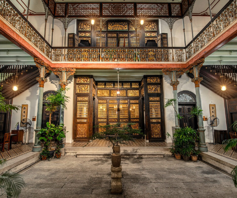 Cheong Fatt Tze, The Blue Mansion (3)