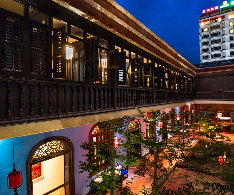 Cheong Fatt Tze, The Blue Mansion (9)