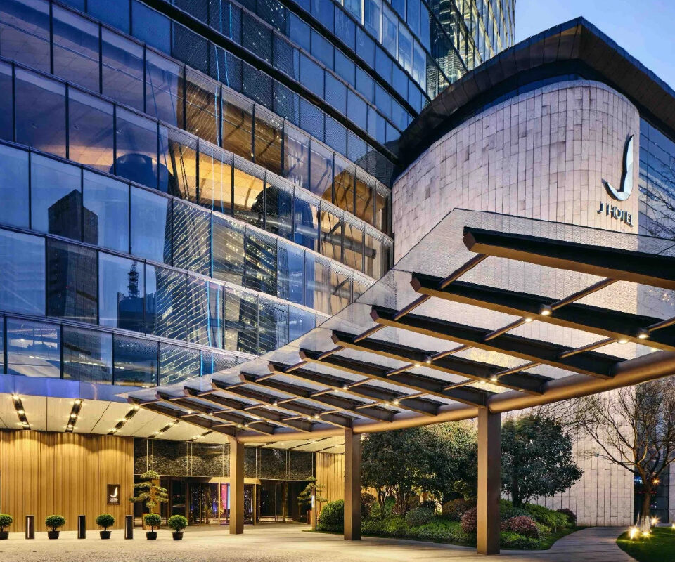 J Hotel Shanghai Tower (1)